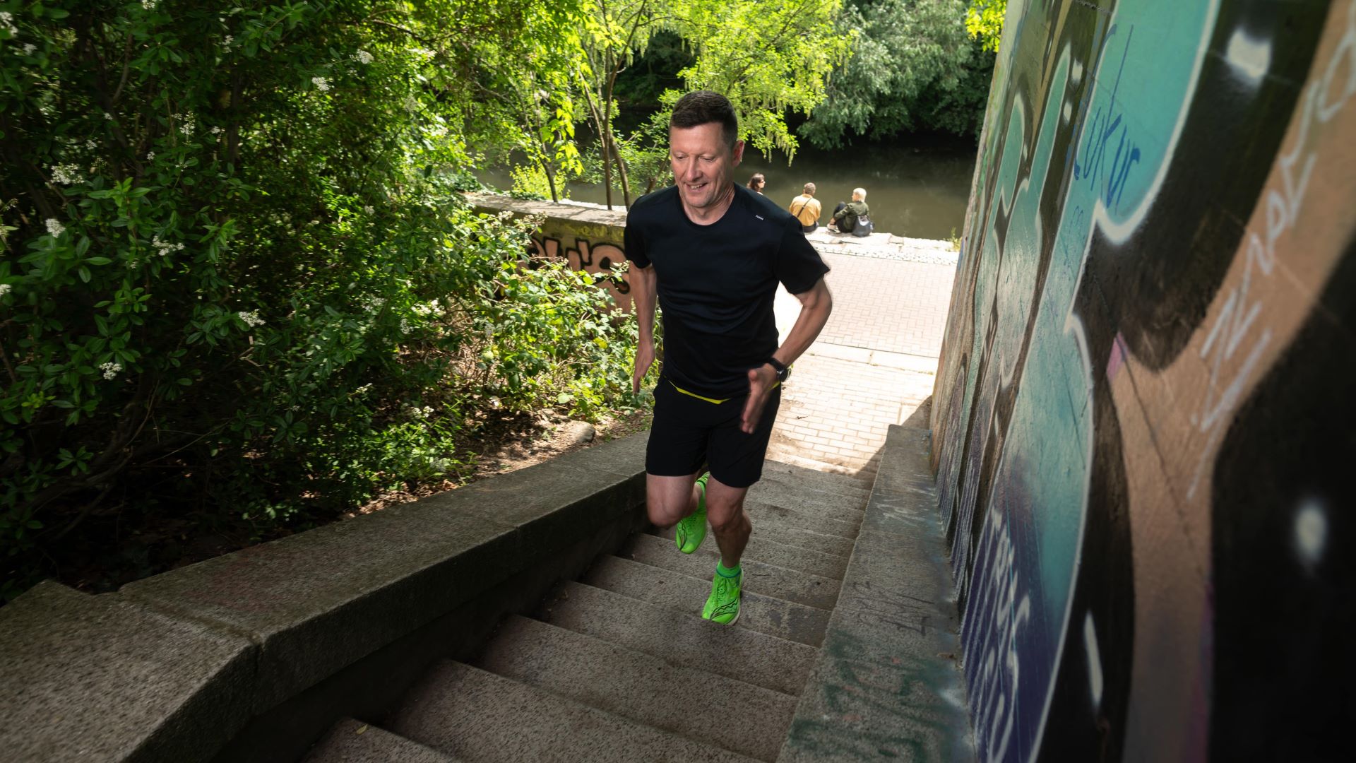 Jörg macht Treppensprints 