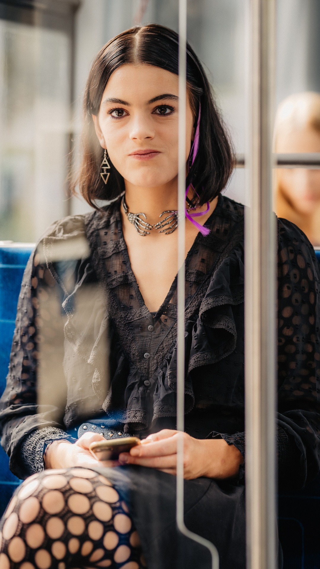 Monday in der Straßenbahn