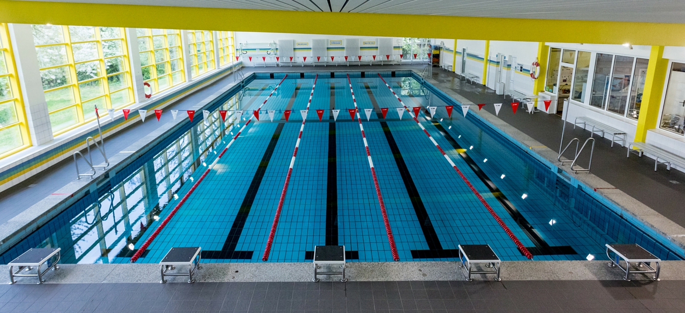 Schwimmhalle Mitte
